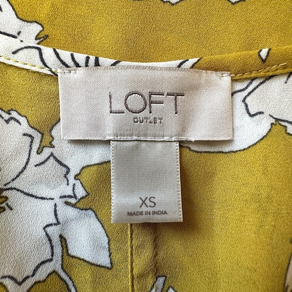 LOFT | NWOT SLEEVELESS FLORAL TANK STYLE TOP MUSTARD YELLOW WHITE | EXTRA SMALL - Picture 9 of 9